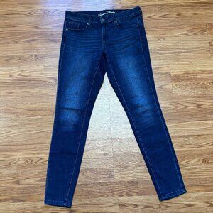 Universal Thread Mid Rise Skinny Jeans